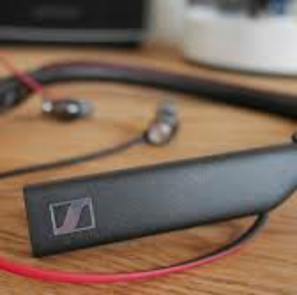 Sennheiser HD1 headset